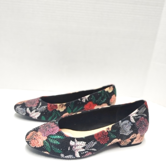 Alex Marie Black and Floral Sequence Flats - Picture 2 of 6
